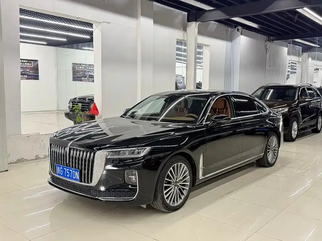 Hongqi H9 — фото 1