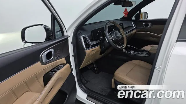 Kia Sorento — фото 7