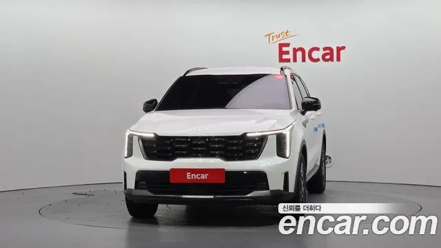 Kia Sorento — фото 9