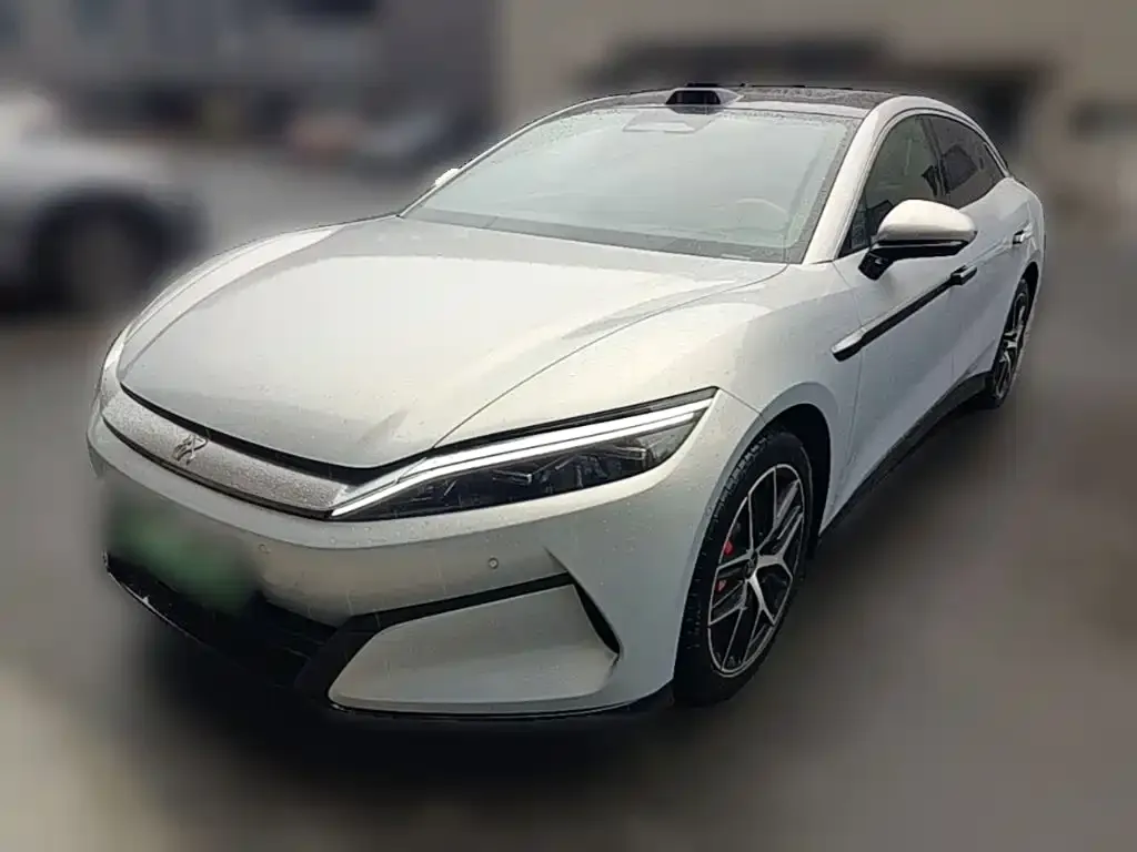BYD Han L — фото 1