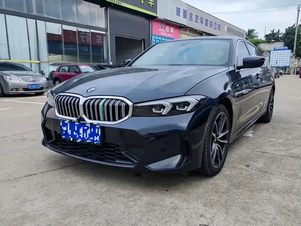 BMW 3 Series — фото 1