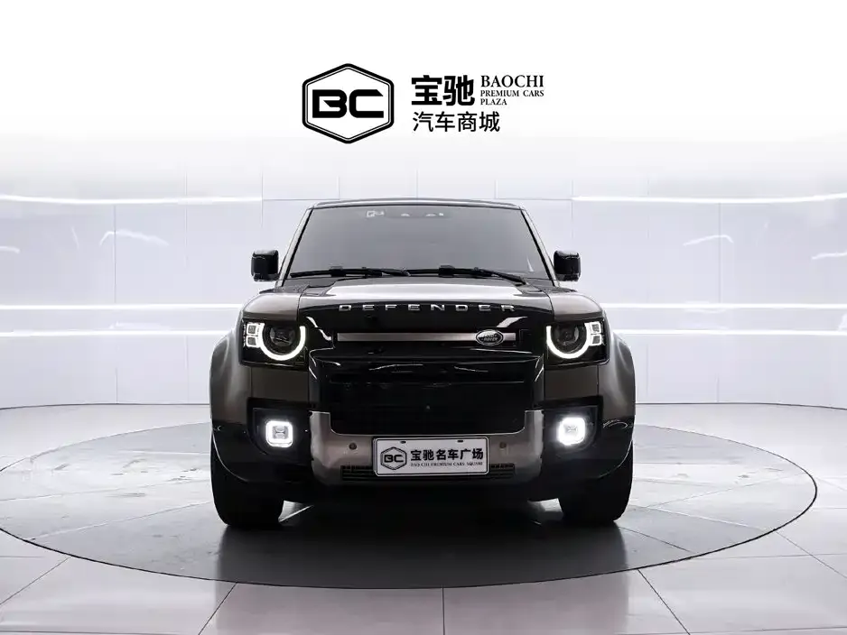 Land Rover Defender — фото 10