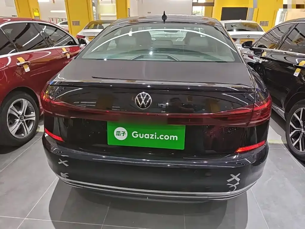 Volkswagen Passat — фото 4