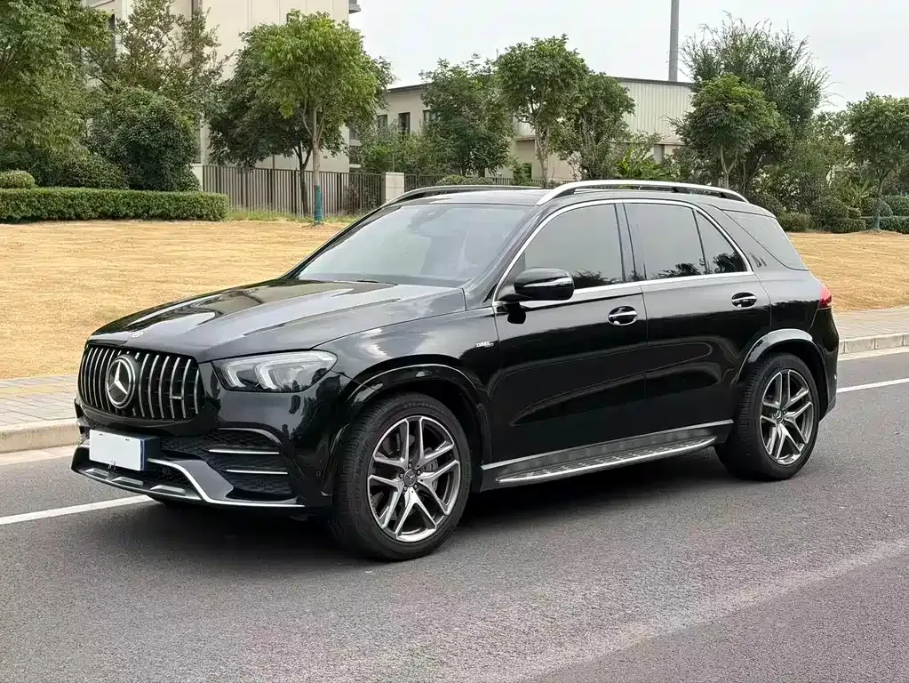 Mercedes-Benz GLE AMG — фото 1