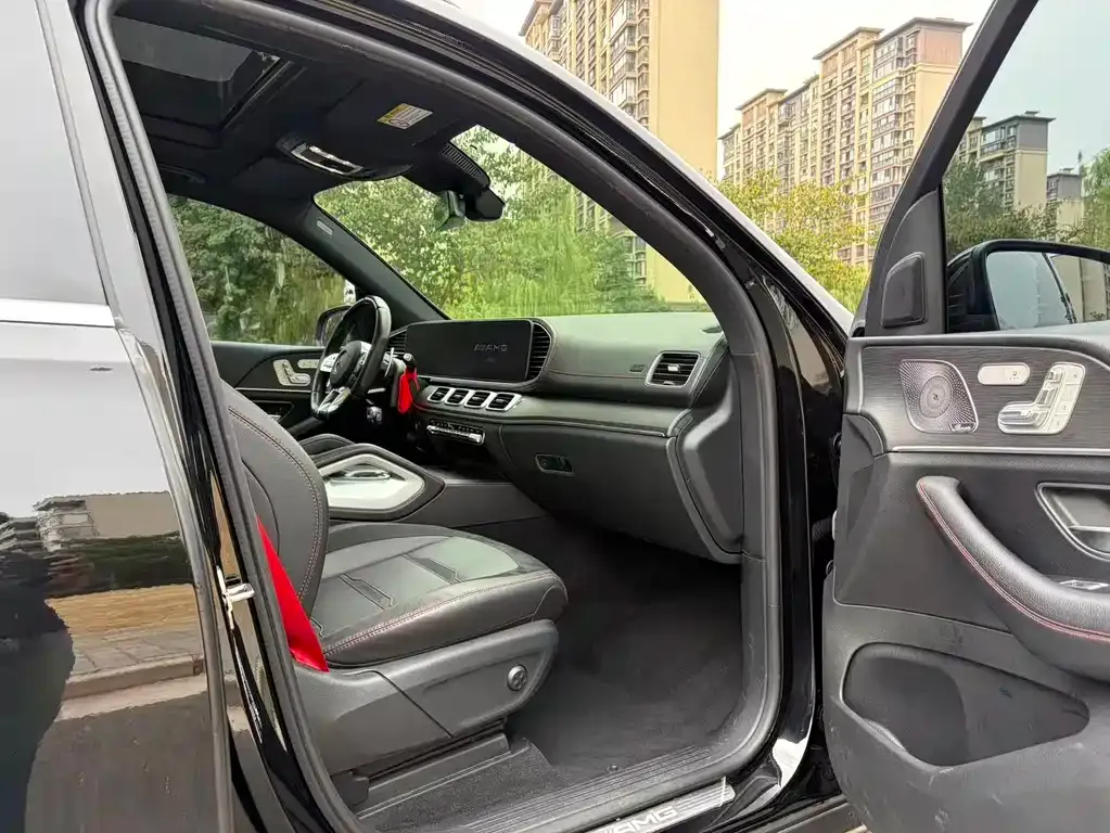 Mercedes-Benz GLE AMG — фото 9