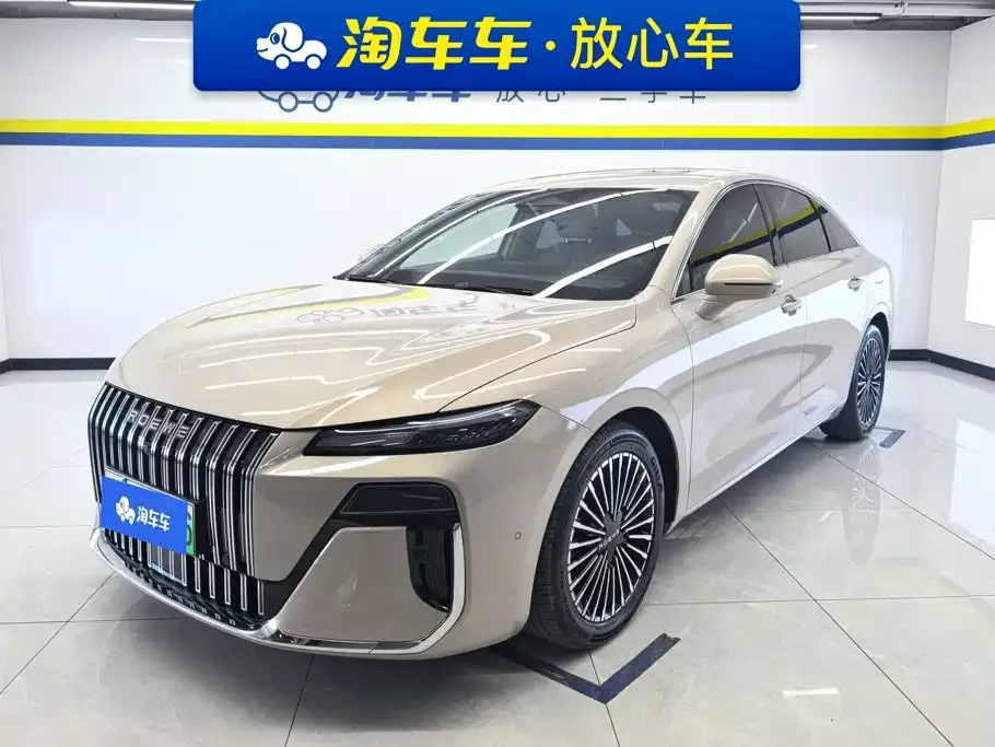 Roewe M7 DMH — фото 1