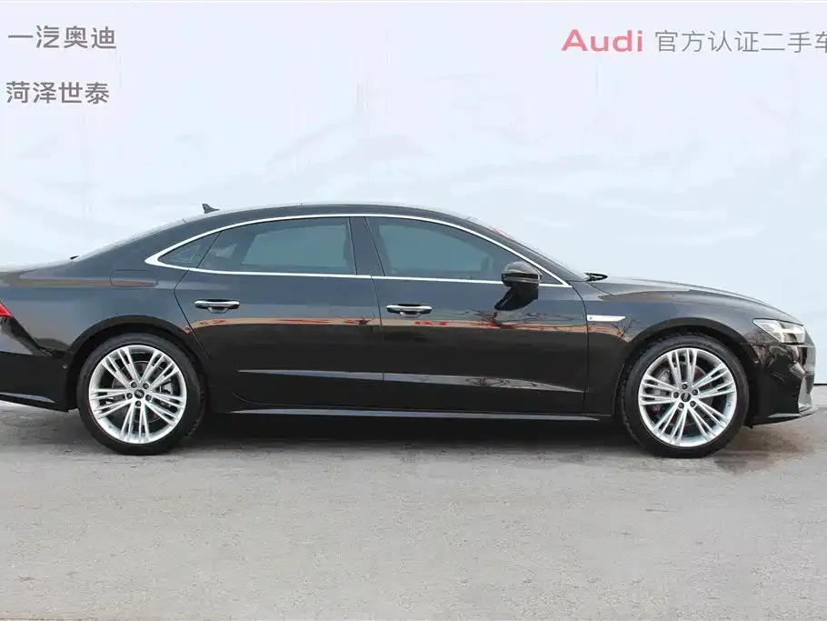 Audi A7L — фото 5