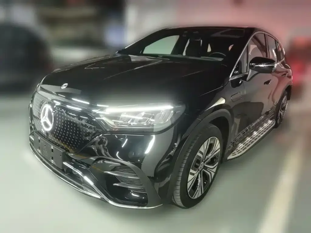 Mercedes-Benz EQE SUV — фото 6