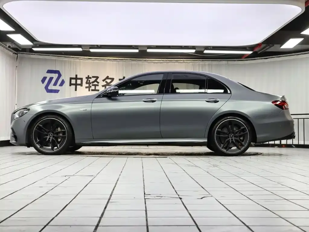 Mercedes-Benz E-Class AMG — фото 8