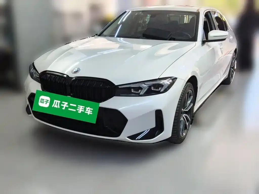 BMW 3 Series — фото 1