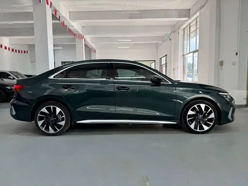 Audi A3 — фото 2