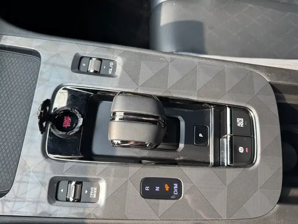 GAC Motor Shadow Leopard — фото 6