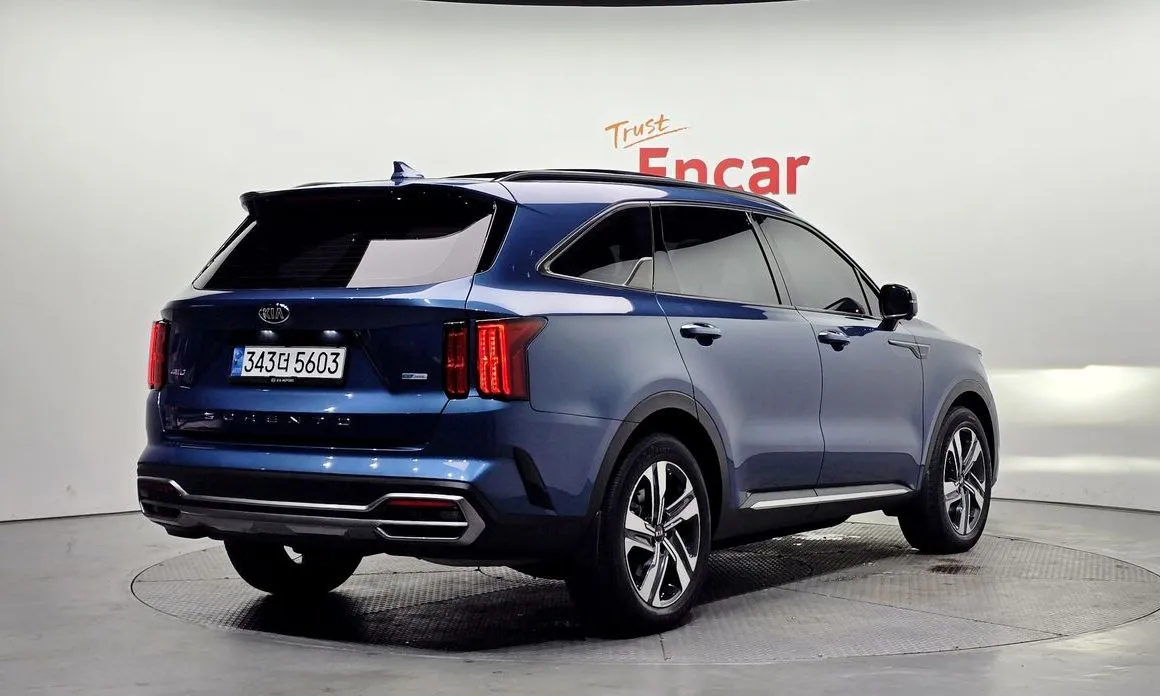 Kia Sorento — фото 3