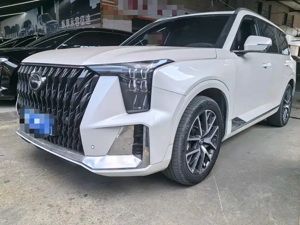 GAC Motor Trumpchi GS8 — фото 1
