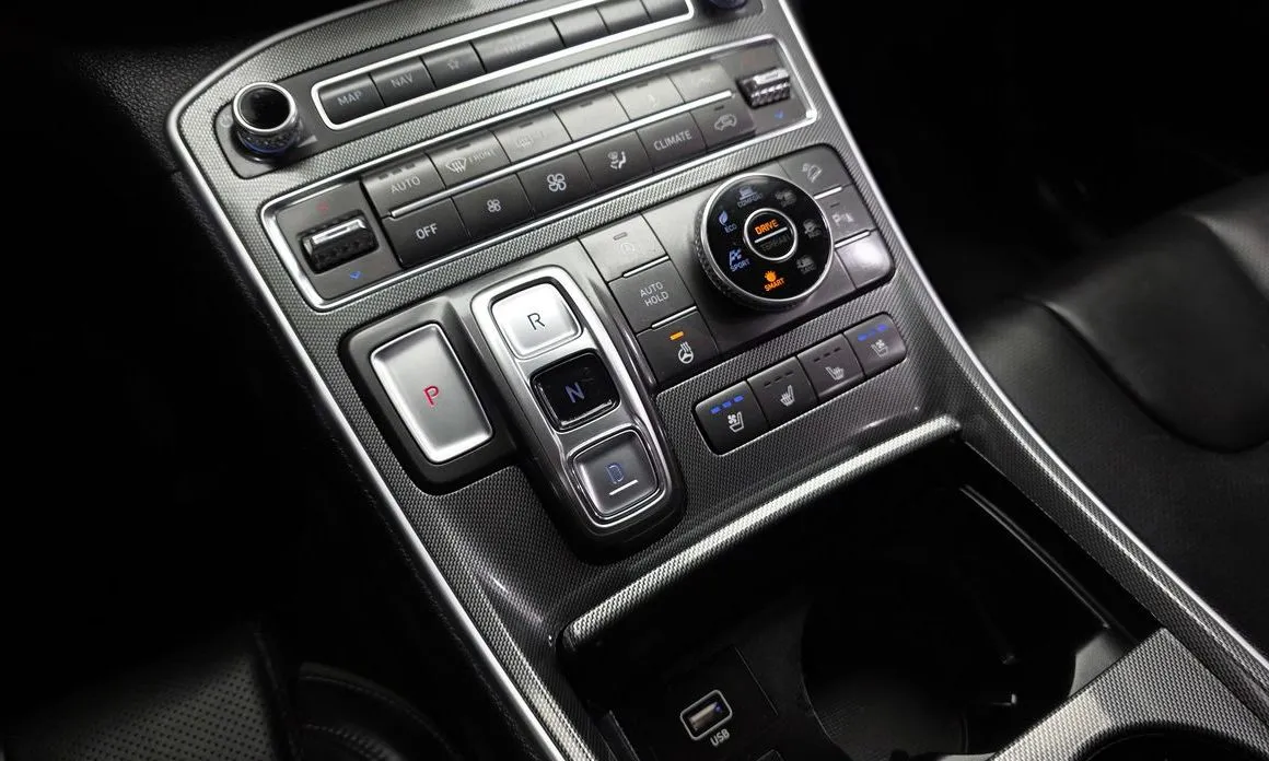 Hyundai Santafe — фото 10