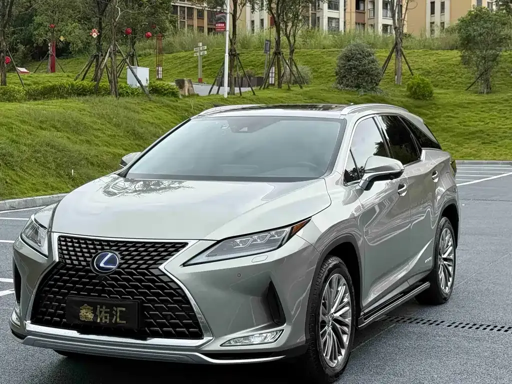 Lexus RX — фото 9