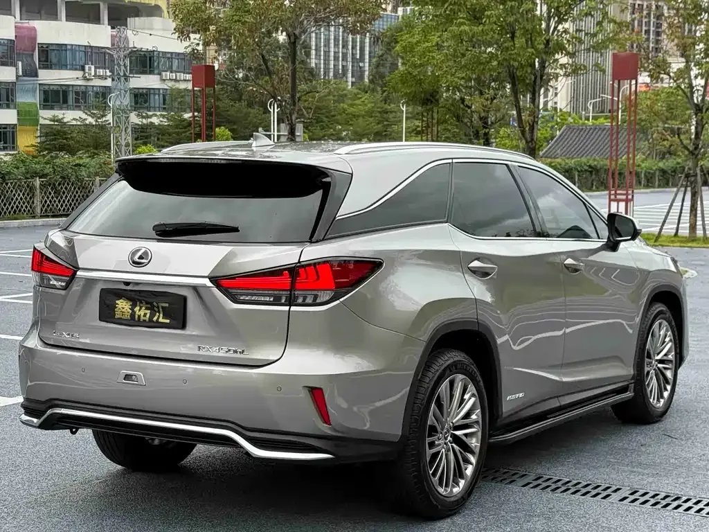 Lexus RX — фото 8