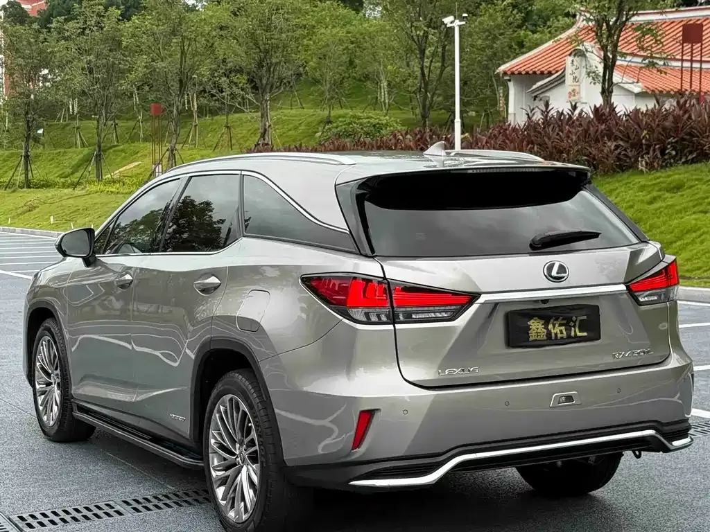 Lexus RX — фото 6