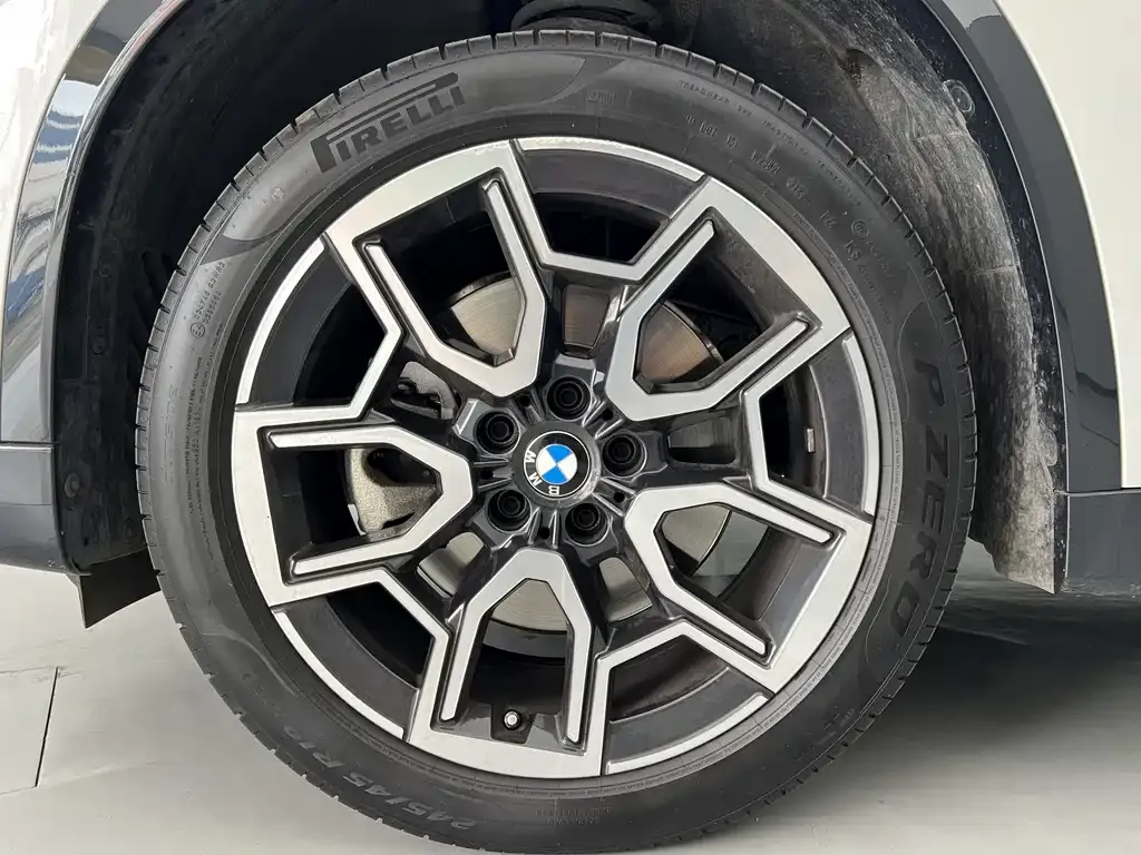 BMW X1 — фото 2
