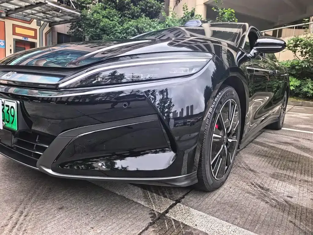 BYD Han L — фото 9