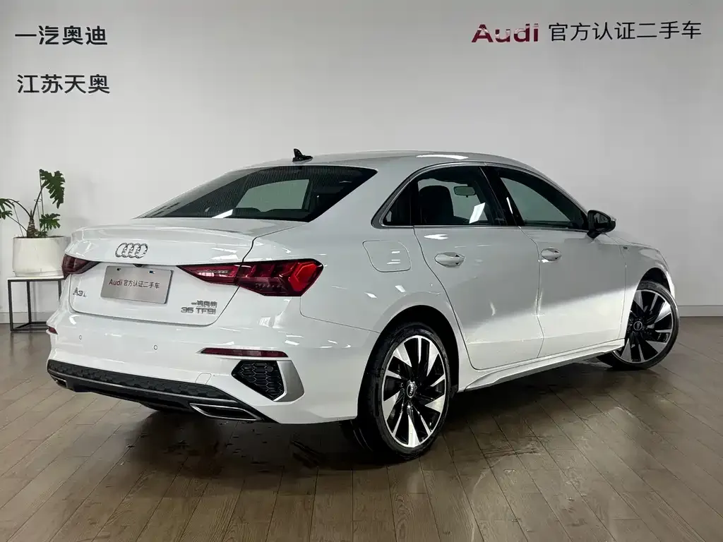 Audi A3 — фото 5
