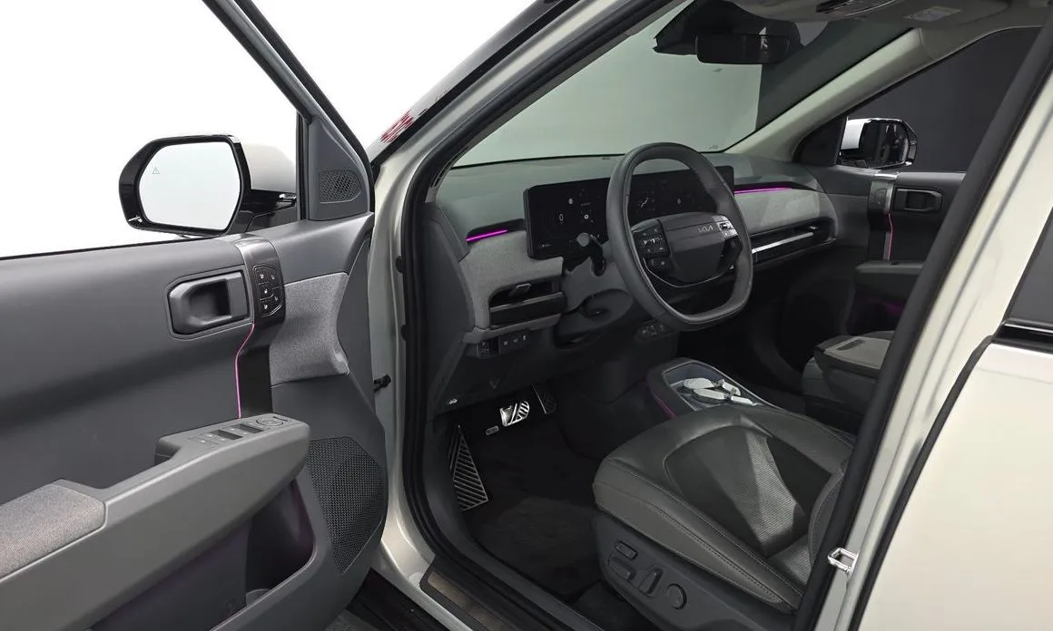 Kia EV3 — фото 4
