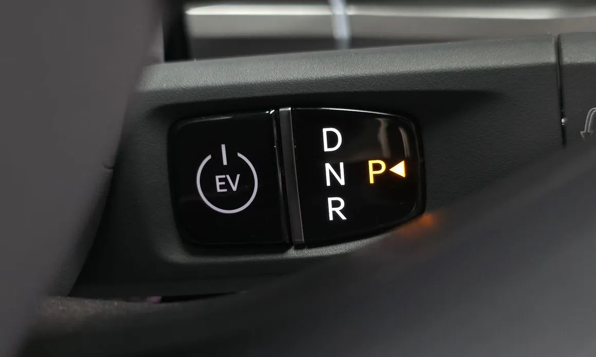 Kia EV3 — фото 2