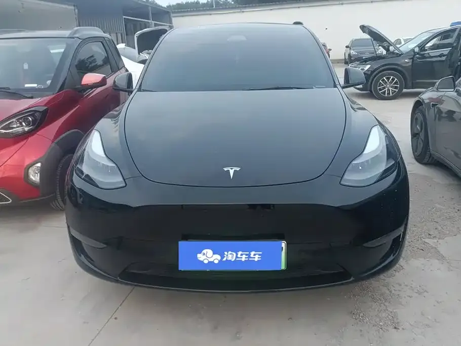 Tesla Model Y — фото 6