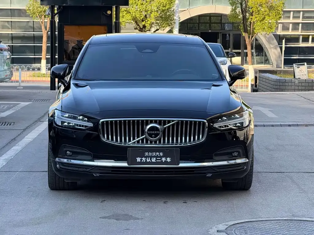 Volvo S90 — фото 8