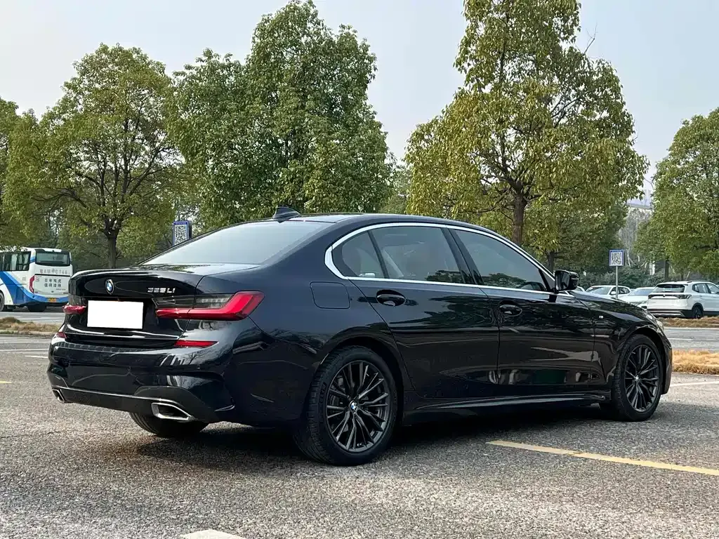 BMW 3 Series — фото 10