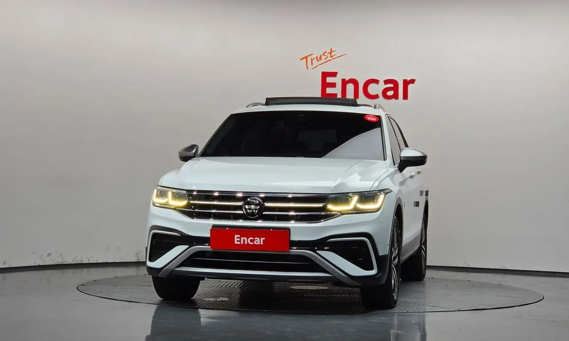 Volkswagen Tiguan — фото 9