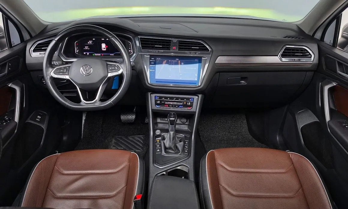 Volkswagen Tiguan — фото 4