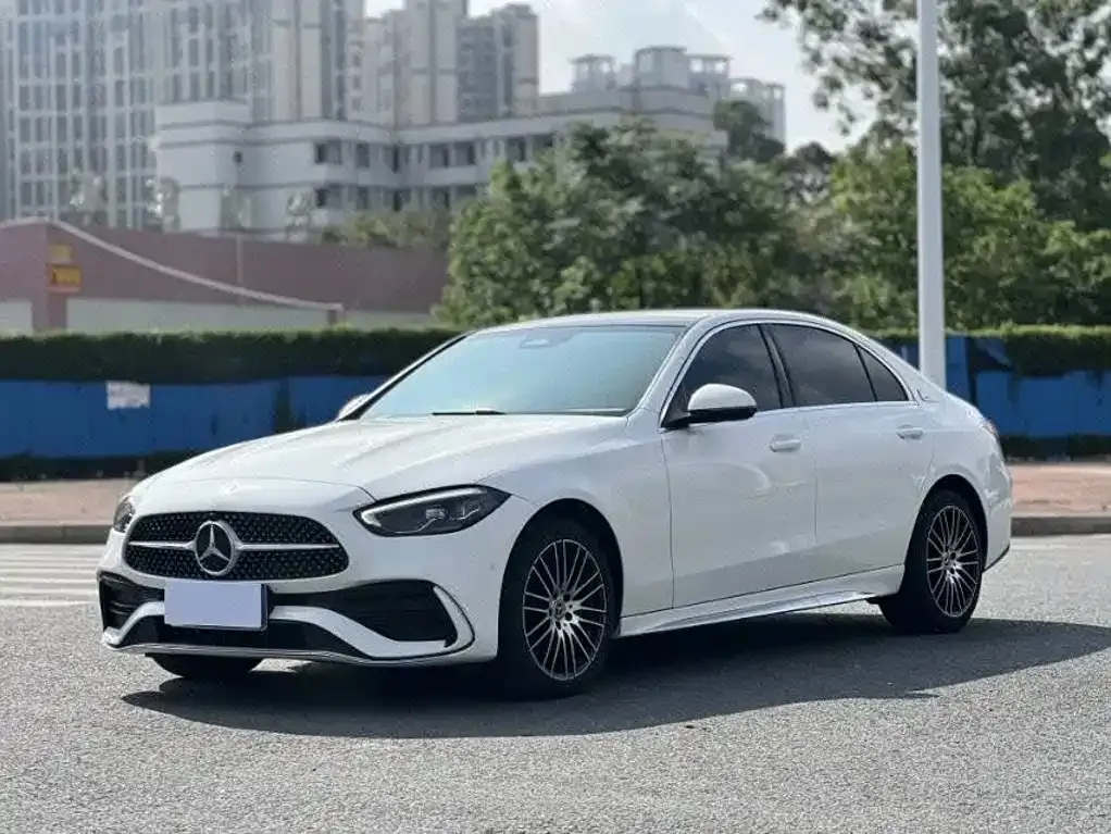 Mercedes-Benz C-Class — фото 1