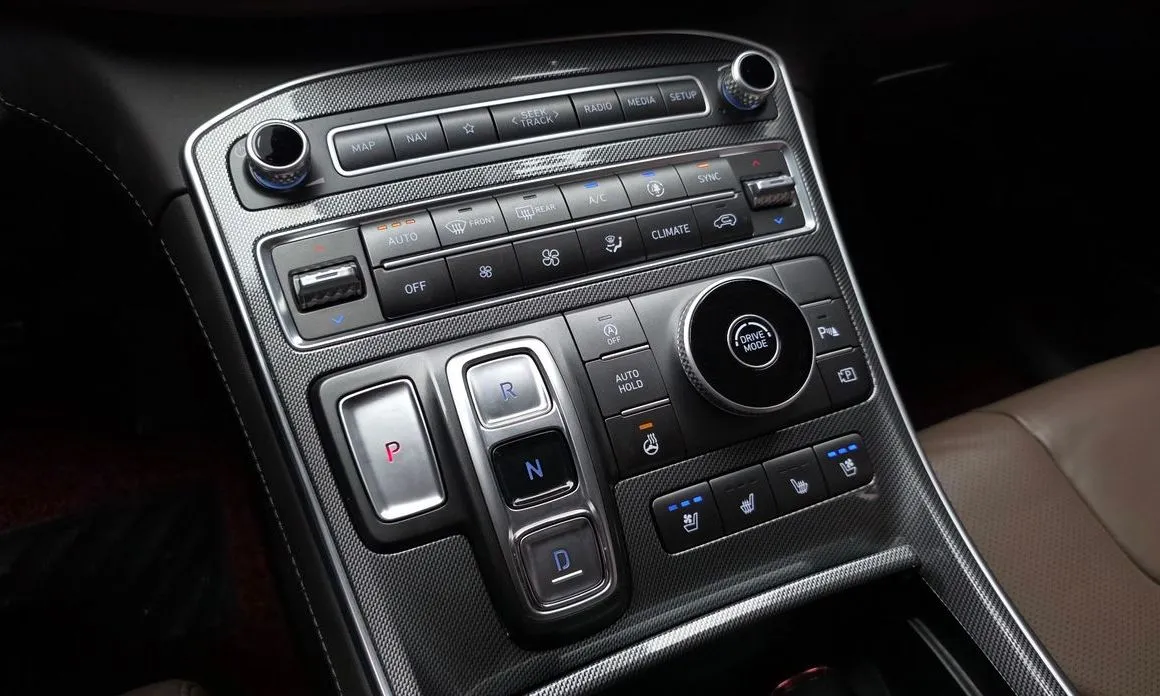 Hyundai Santafe — фото 9
