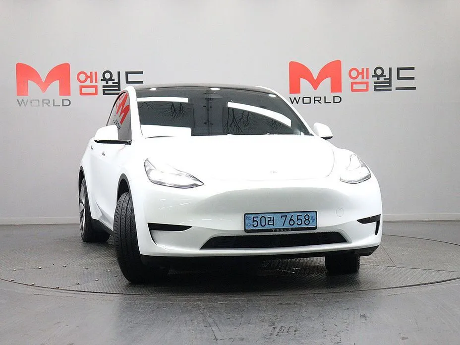 Tesla Model Y — фото 5