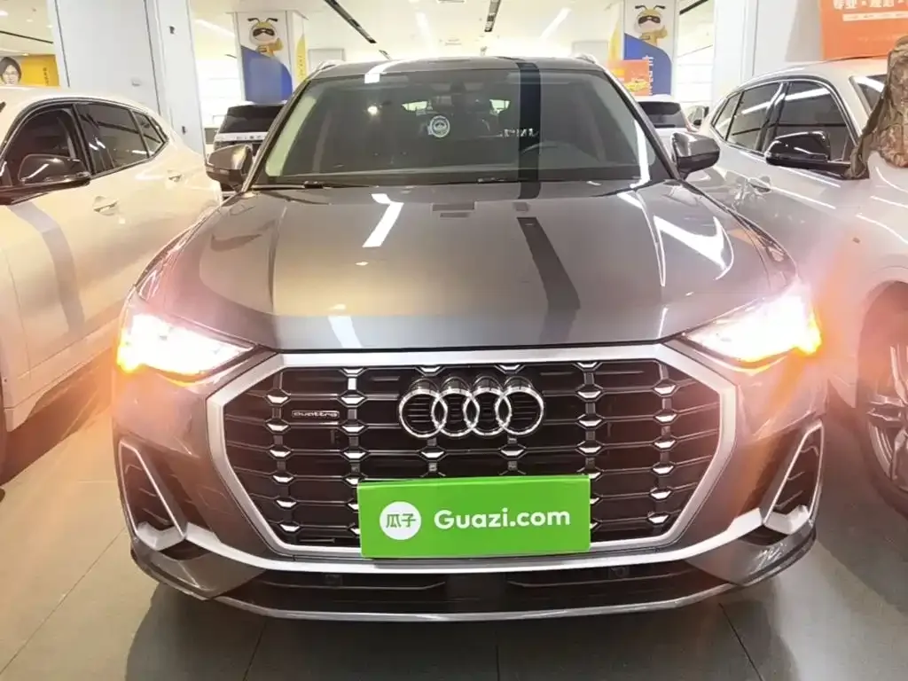 Audi Q3 — фото 10