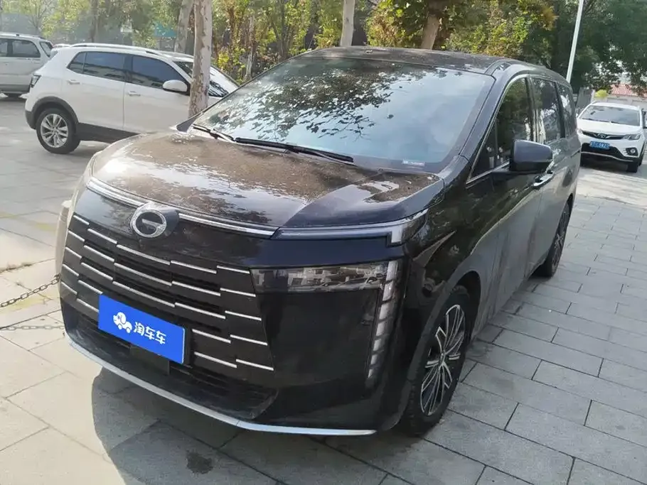 GAC Motor Trumpchi E8 — фото 1