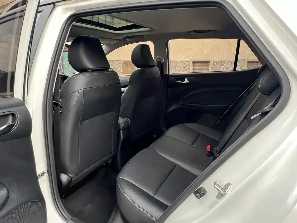 Kia KX1 — фото 3