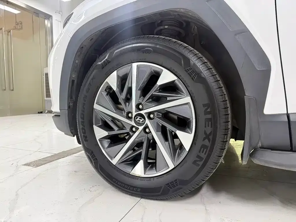 Hyundai Tucson — фото 8
