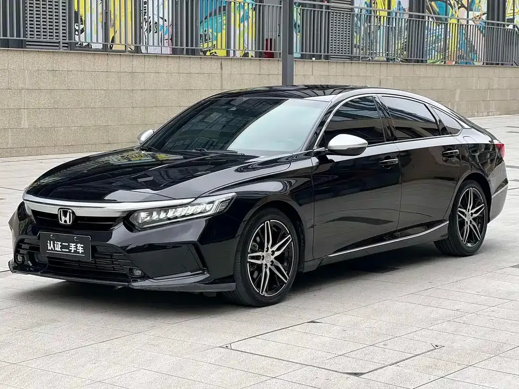 Honda Inspire — фото 1