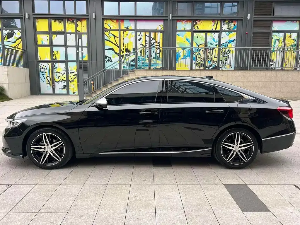 Honda Inspire — фото 10