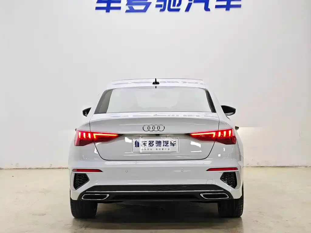 Audi A3 — фото 2