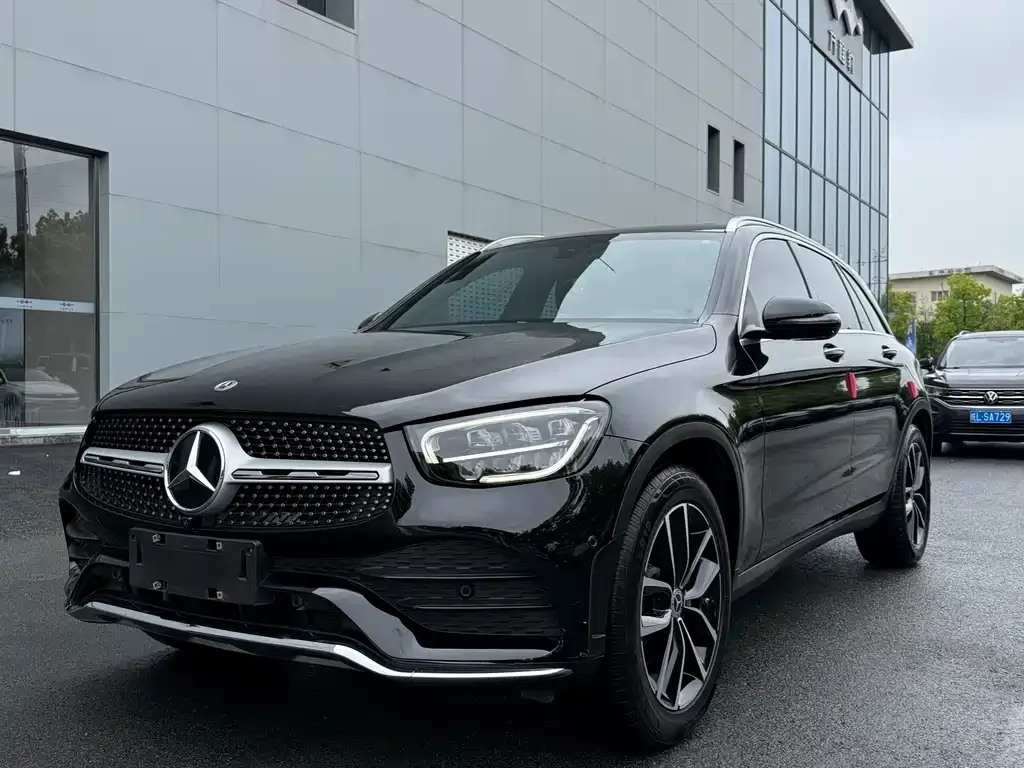 Mercedes-Benz GLC — фото 1