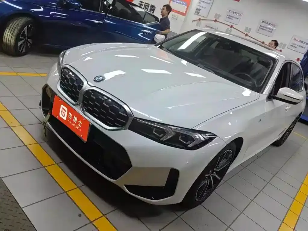 BMW 3 Series — фото 1