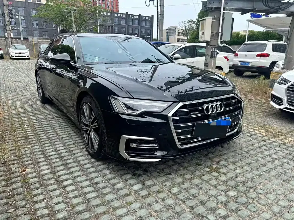 Audi A6L — фото 10