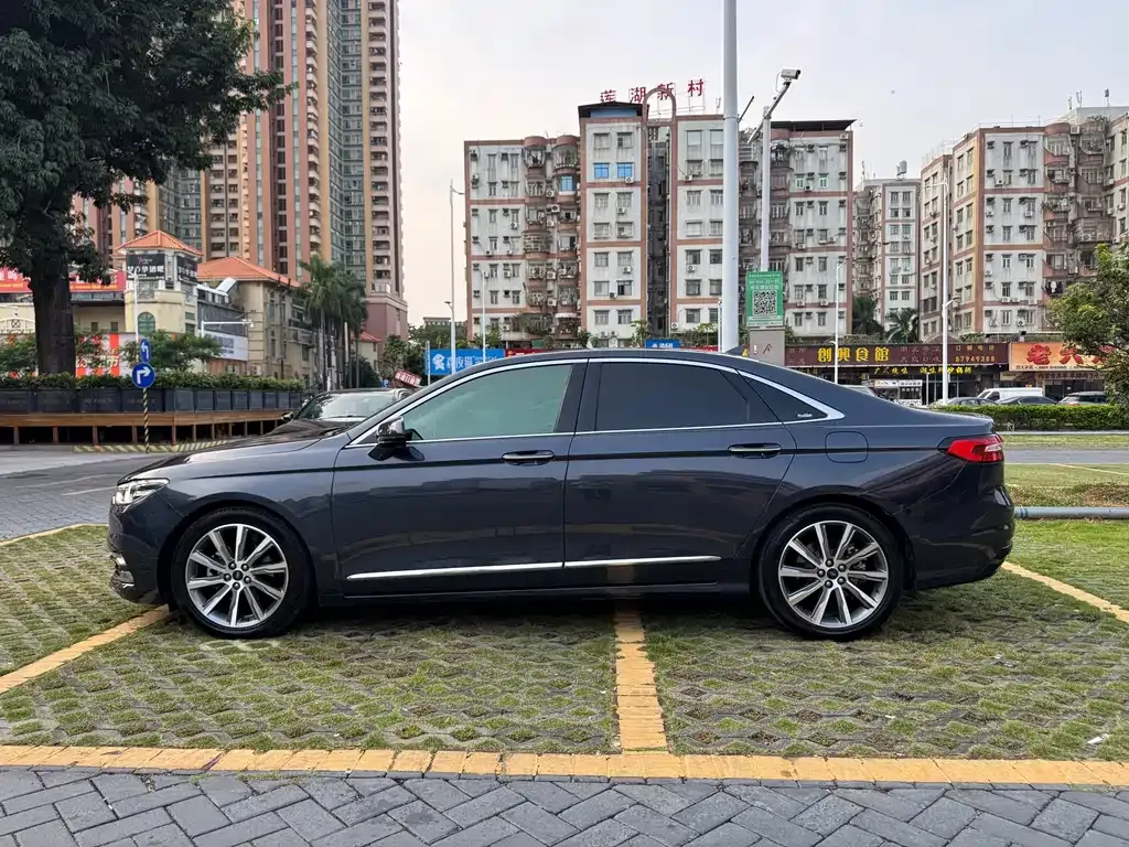 Ford Taurus — фото 10