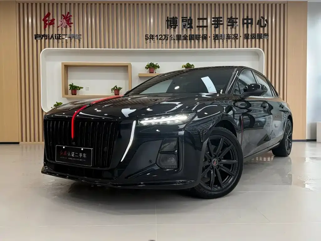 Hongqi H5 — фото 1