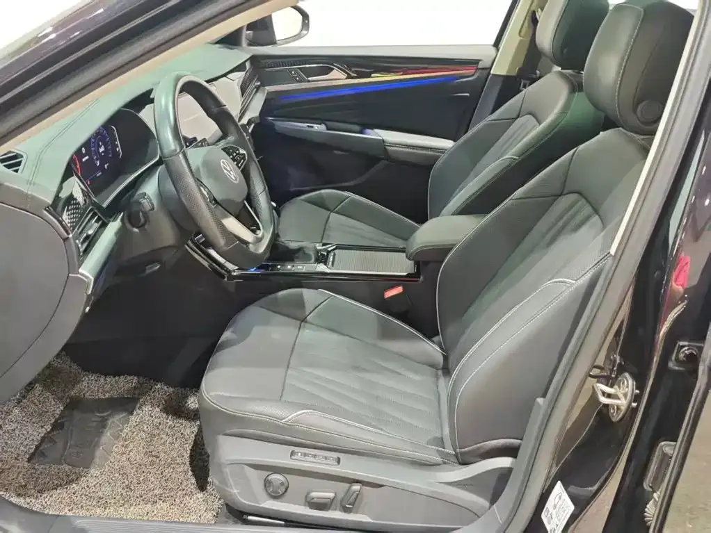 Volkswagen Passat — фото 5