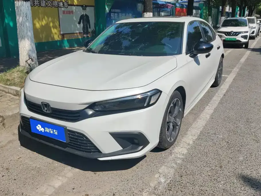 Honda Civic — фото 1