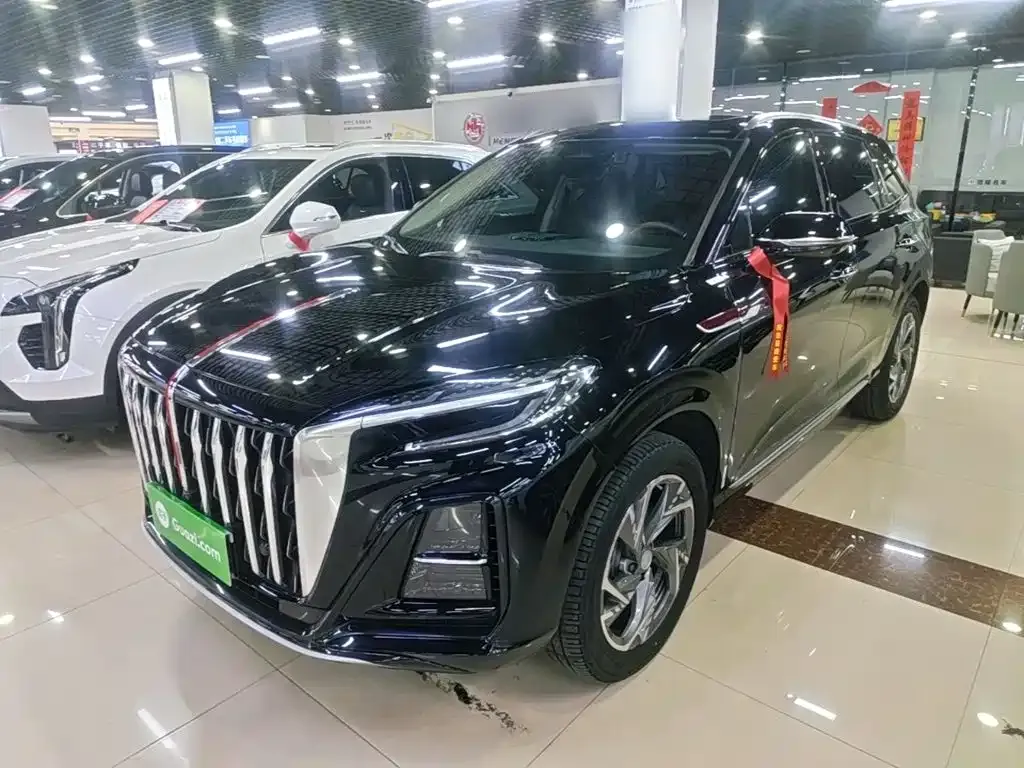 Hongqi HS3 PHEV — фото 1